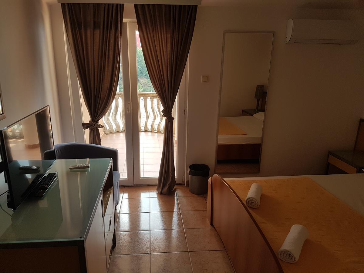 Andela Appartement Budva